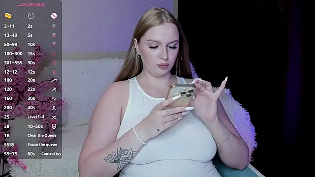 MichelleMiler online show from July 2026 09:04:01 AM