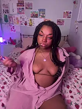 XKimmyGreen online show from March 2026 06:06:02 AM