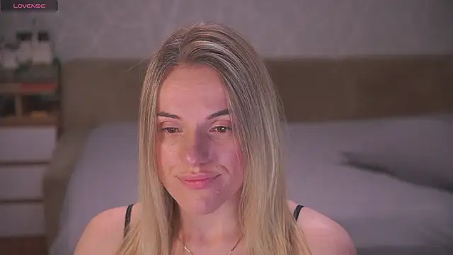 Vanille Mystery online show from April 2026 09:37:01 PM