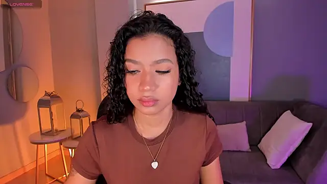 SophieHouston  online show from September 2025 03:33:02 AM