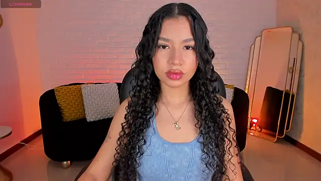 SophieHouston  online show from October 2025 06:03:02 AM