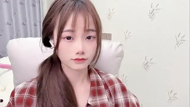 puppy-999 online show from April 2026 01:25:02 PM