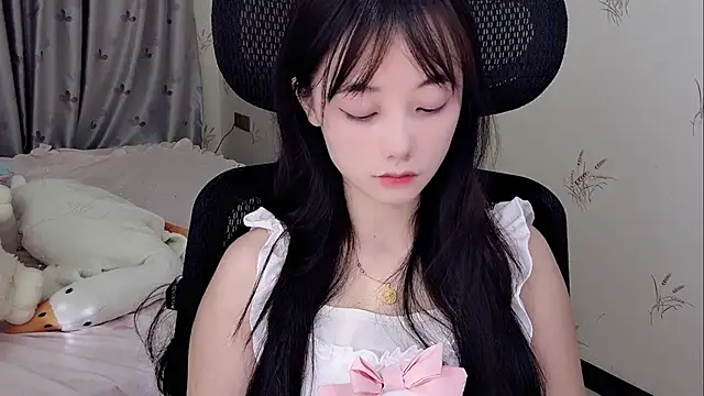 puppy-999 online show from June 2026 11:48:01 AM