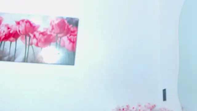 pinky f00x online show from April 2026 07:26:02 PM