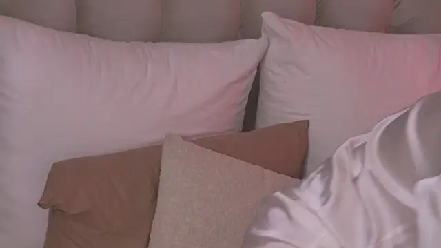 miamunn online show from March 2026 07:07:02 PM