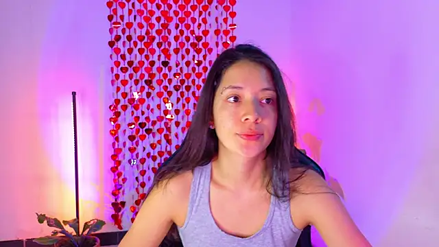 Sarasavage online show from June 2026 01:50:02 PM