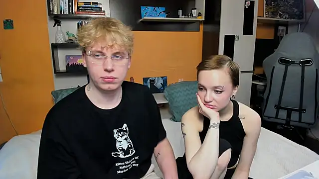 Snapshot of SammySccott chatting on April 2026 06:44:01 AM SammySccott online show from April 2026 06:44:01 AM