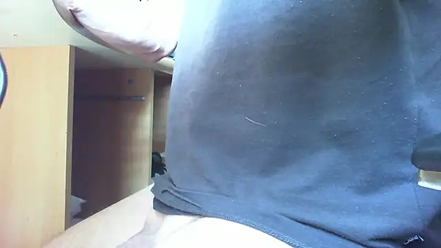 Snapshot of Babele5 chatting on July 2026 07:58:02 AM Babele5 online show from July 2026 07:58:02 AM