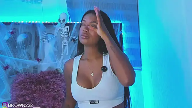  naomibrown  online show from October 2025 01:16:01 AM