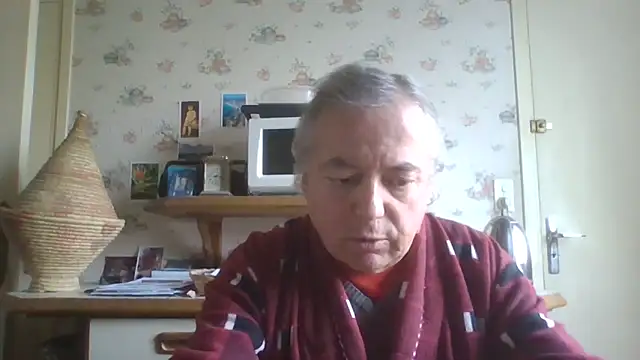 Snapshot of gegevincent chatting on November 2025 12:40:02 PM gegevincent online show from November 2025 12:40:02 PM