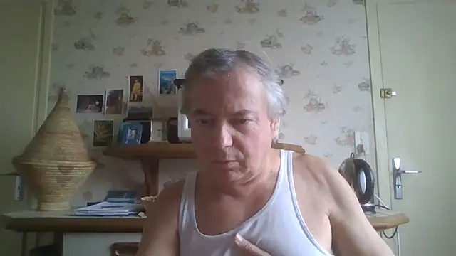 Snapshot of gegevincent chatting on February 2026 03:29:02 PM gegevincent online show from February 2026 03:29:02 PM