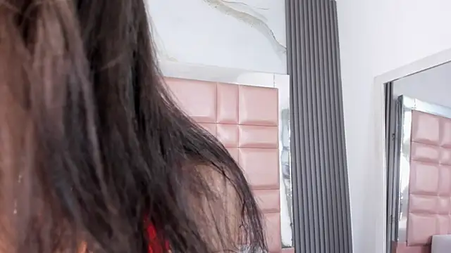 Snapshot of MaddieStark chatting on January 2026 05:04:02 PM MaddieStark online show from January 2026 05:04:02 PM