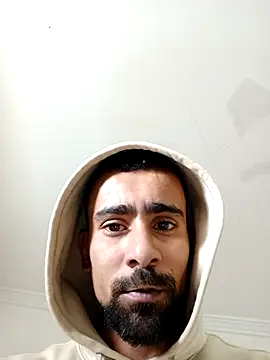 SlipperyEssay online show from March 2026 12:39:02 PM