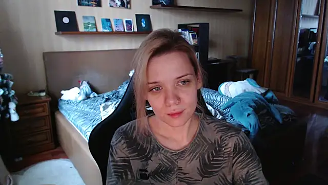 Snapshot of enchanting_chloe chatting on January 2026 09:35:01 AM enchanting chloe online show from January 2026 09:35:01 AM