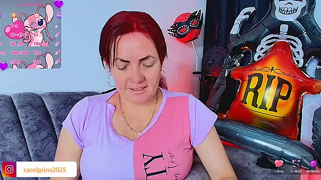 carolinhe  online show from October 2025 07:56:02 PM