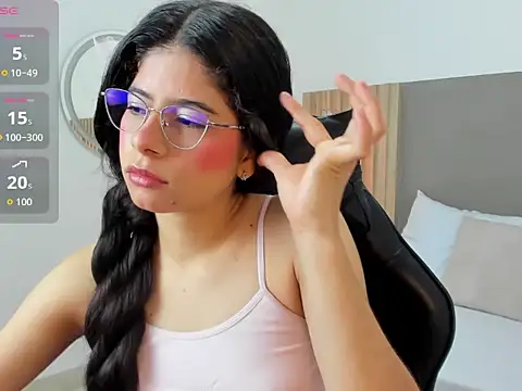 carlina 15 online show from March 2026 12:16:01 PM