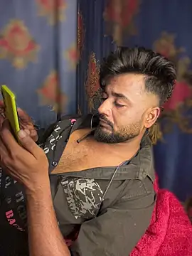 Munny6677 online show from February 2026 05:42:02 PM