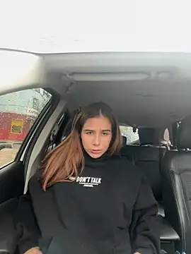 AllieYourGirl online show from October 2025 05:30:01 PM