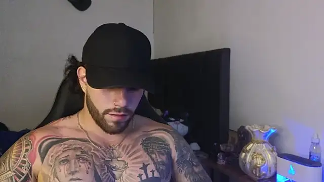 Ades Lowe online show from March 2026 06:51:01 AM