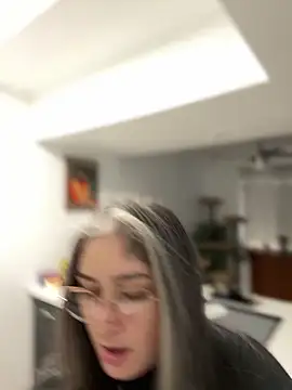 Alix Valentine online show from November 2025 05:25:01 PM