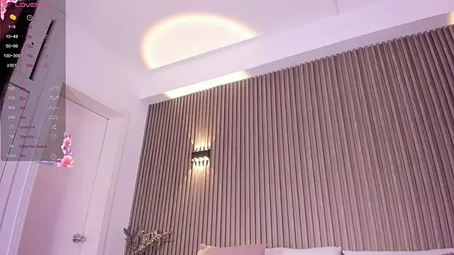 AlissonHarperr online show from April 2026 05:39:02 PM