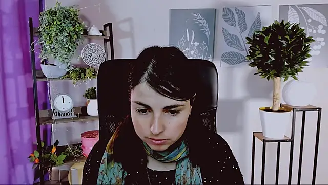 MartaEdams online show from April 2026 06:20:02 AM