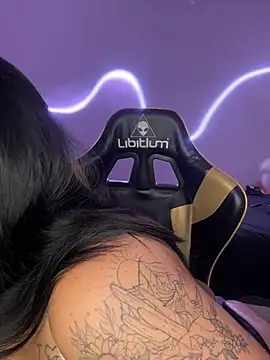 victoria amatista  online show from June 2026 06:37:02 AM