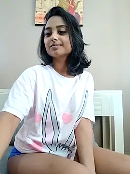 littlemissdevil69 online show from February 2026 06:42:02 AM