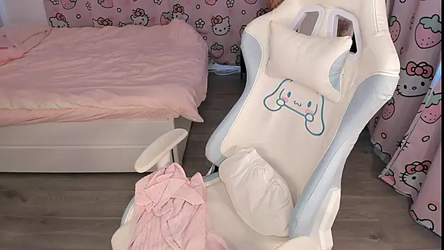 mayyacozyy online show from April 2026 09:34:02 AM