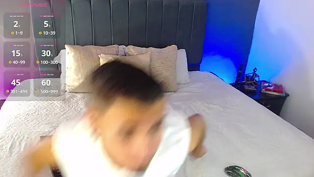 Snapshot of Toyboy_richard chatting on January 2026 12:25:01 AM Toyboy richard online show from January 2026 12:25:01 AM