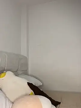 Issa Santana online show from April 2026 07:56:01 PM