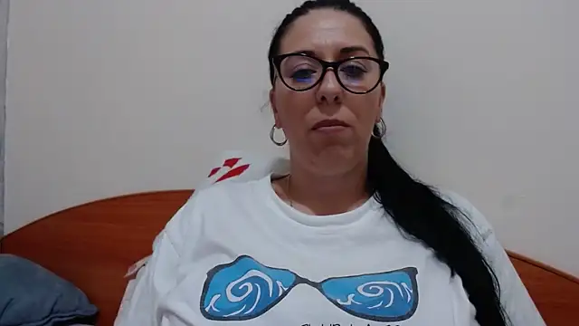 jollene online show from June 2026 02:17:02 PM