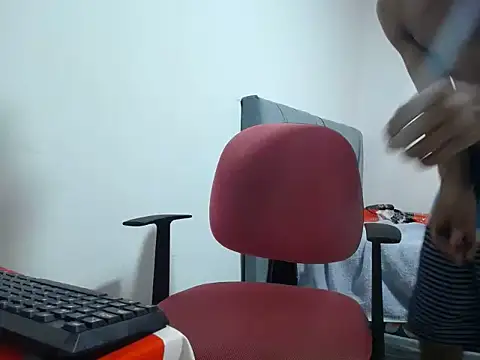 miguelmarcus online show from June 2026 11:47:02 AM