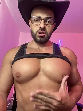 magnumchris online show from March 2026 02:01:02 PM