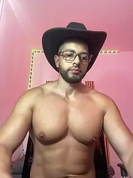 magnumchris online show from April 2026 02:44:01 PM