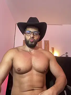 Snapshot of magnumchris chatting on June 2026 07:49:01 PM magnumchris online show from June 2026 07:49:01 PM