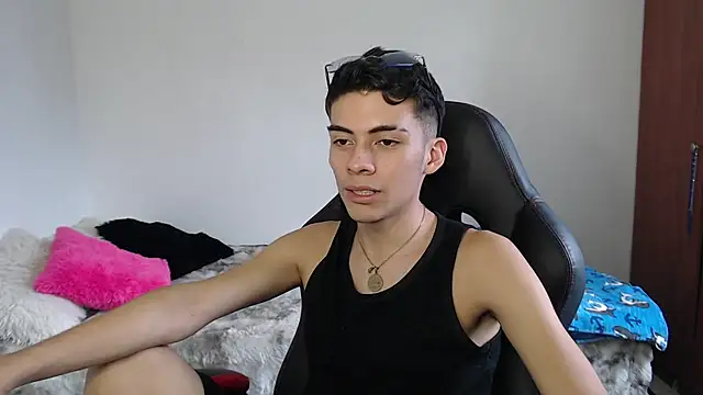 Rimuru17 online show from April 2026 09:23:01 PM