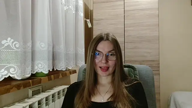 LooveELLYx online show from November 2025 05:28:02 AM