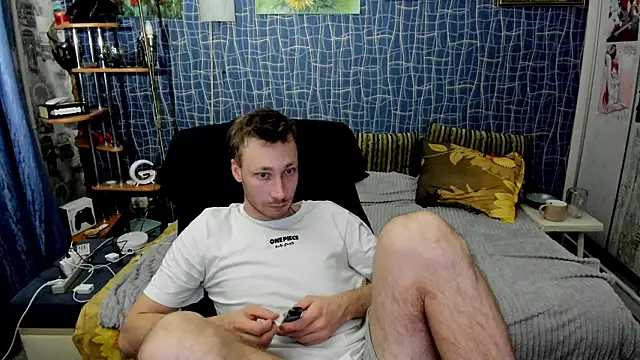 Snapshot of CuteBoy228 chatting on March 2026 06:33:01 PM CuteBoy228 online show from March 2026 06:33:01 PM