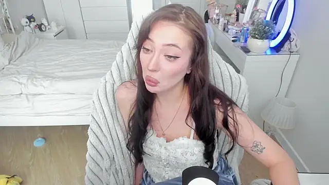 saadnesstyan online show from April 2026 07:00:02 AM