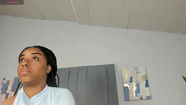 Sophia Ebony online show from April 2026 12:07:01 PM
