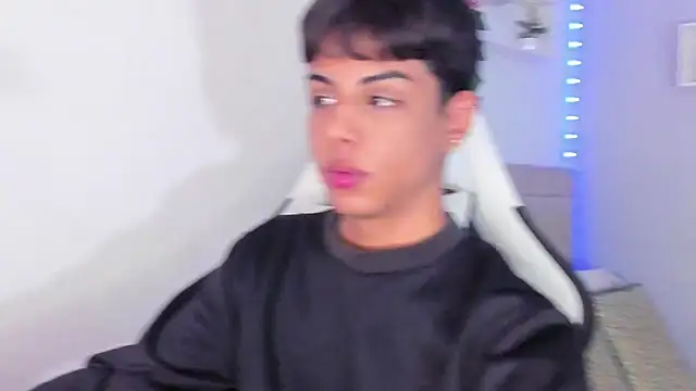 Thomas wil online show from October 2025 06:43:01 AM