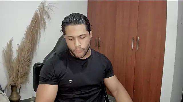 Snapshot of Evansdark1 chatting on June 2026 12:37:01 AM Evansdark1 online show from June 2026 12:37:01 AM