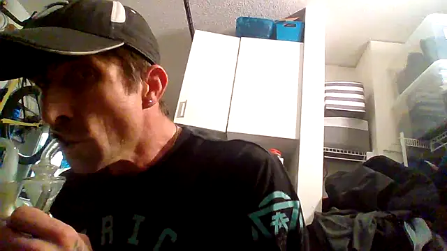 Snapshot of TheFuckmasters chatting on June 2026 12:17:01 PM TheFuckmasters online show from June 2026 12:17:01 PM