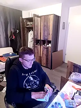 liema3156 online show from November 2025 08:54:02 PM