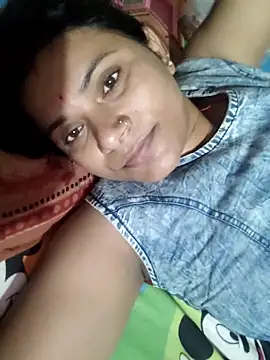 Snapshot of couple_71 chatting on June 2026 03:53:01 AM couple 71 online show from June 2026 03:53:01 AM
