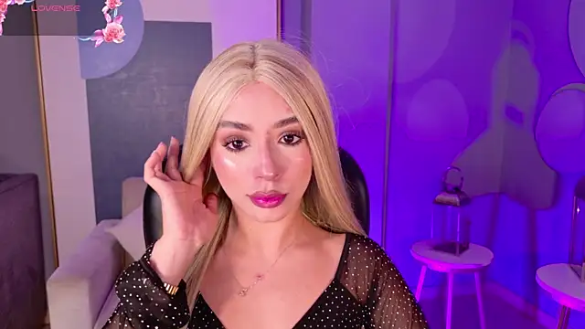IsabellaMoreau online show from July 2026 08:36:01 PM