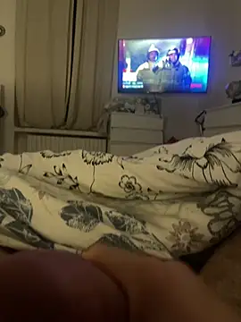 francy242 online show from January 2026 06:18:02 AM