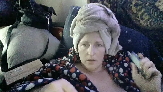 AllaSowinskaya online show from April 2026 07:52:01 AM