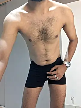 Snapshot of Vince-18 chatting on June 2026 12:19:02 AM Vince-18 online show from June 2026 12:19:02 AM